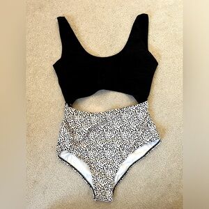 SHEIN SWIM One Piece Cutout Swimsuit NWOT